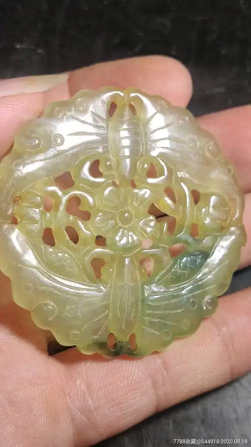 清代翡翠飘花蝴蝶佩(一口价)_翡翠/缅甸玉_作品欣赏_收藏价值_7788