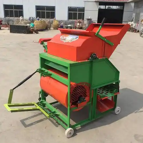 自走式花生摘果机电机带花生摘果机宏兴鲜花生摘果去秧机图片