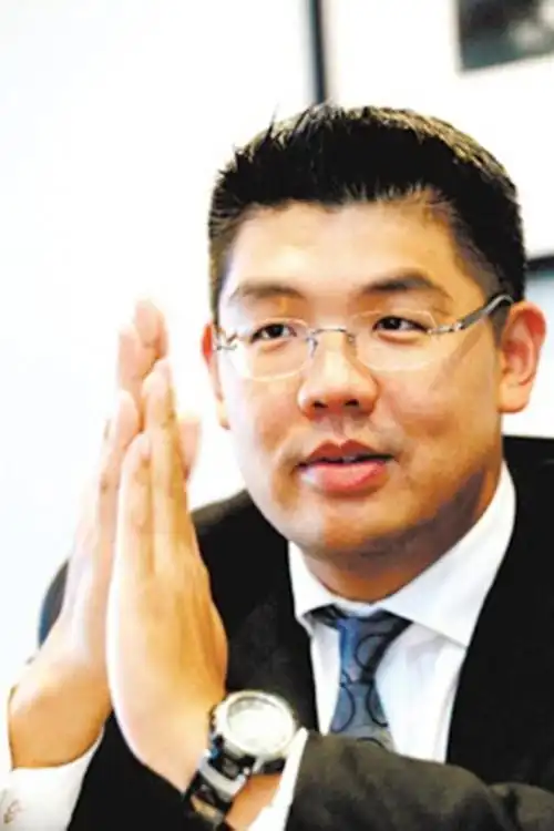 台湾官二代连战之子是妈宝蒋介石的曾孙被批世纪渣男