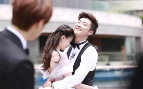 乔任梁离开三年后唯一为他穿过婚纱的女人公布了恋情