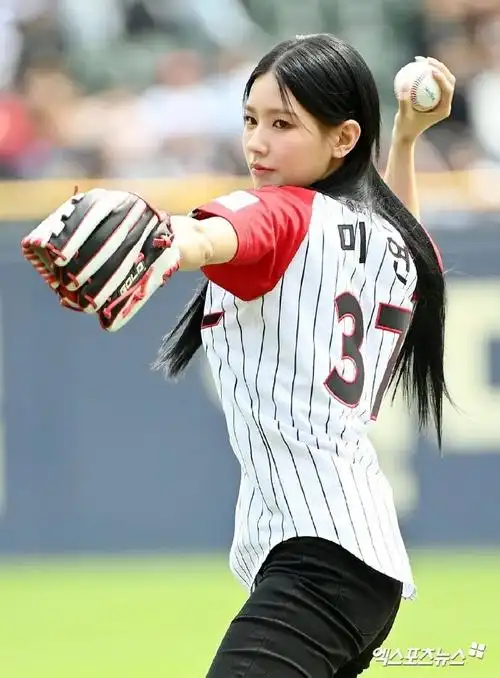 gidle棒球开球##gidle棒球赛开球