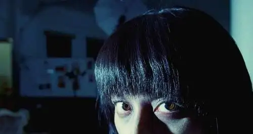 我看了一部"低配版"《鬼影》