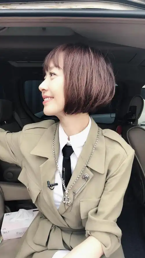 沙宣波波头短发图片(沙宣发型波波头图片)-天晟网