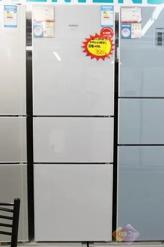 西门子冰箱受捧 晶影幻彩感觉更梦幻