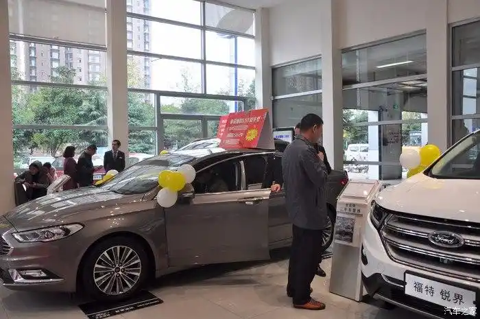 11月18日汽车之家无锡站携无锡福特福美4s店购车活动现场作业