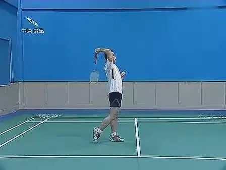 惠程俊羽毛球教学视频05正手高远球