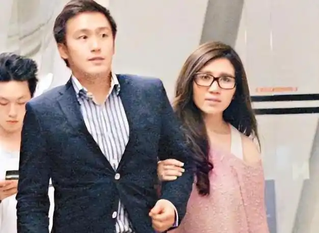 现在过的怎么样|何超琼|梁安琪|何猷君|许晋亨|赌王何鸿燊_网易订阅