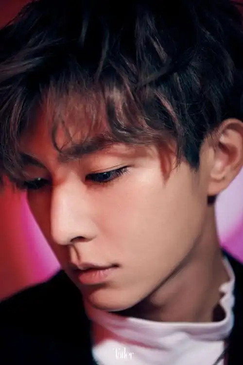 炎亚纶36题爱上你