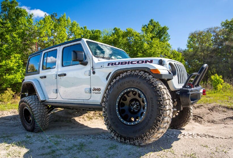 配25寸大轮毂,爬山涉水如履平地,真给力_搜狐汽车_搜狐网