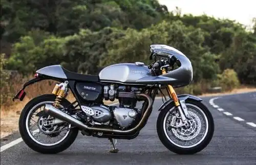 凯旋最漂亮的cafe racer英伦古典跑车,1200cc双缸欧林斯避震-摩托新闻