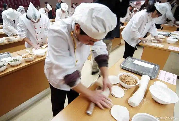 中式面点师怎么考?流程是怎样的?就业前景好吗?_技能_考试_技艺