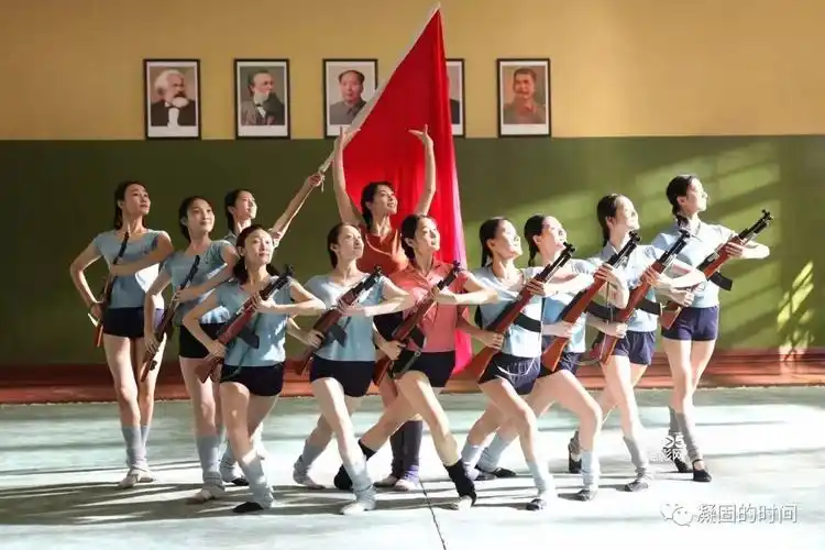 【分享】电影《芳华》唯美剧照,喜欢拿去,每一张都可以做壁纸