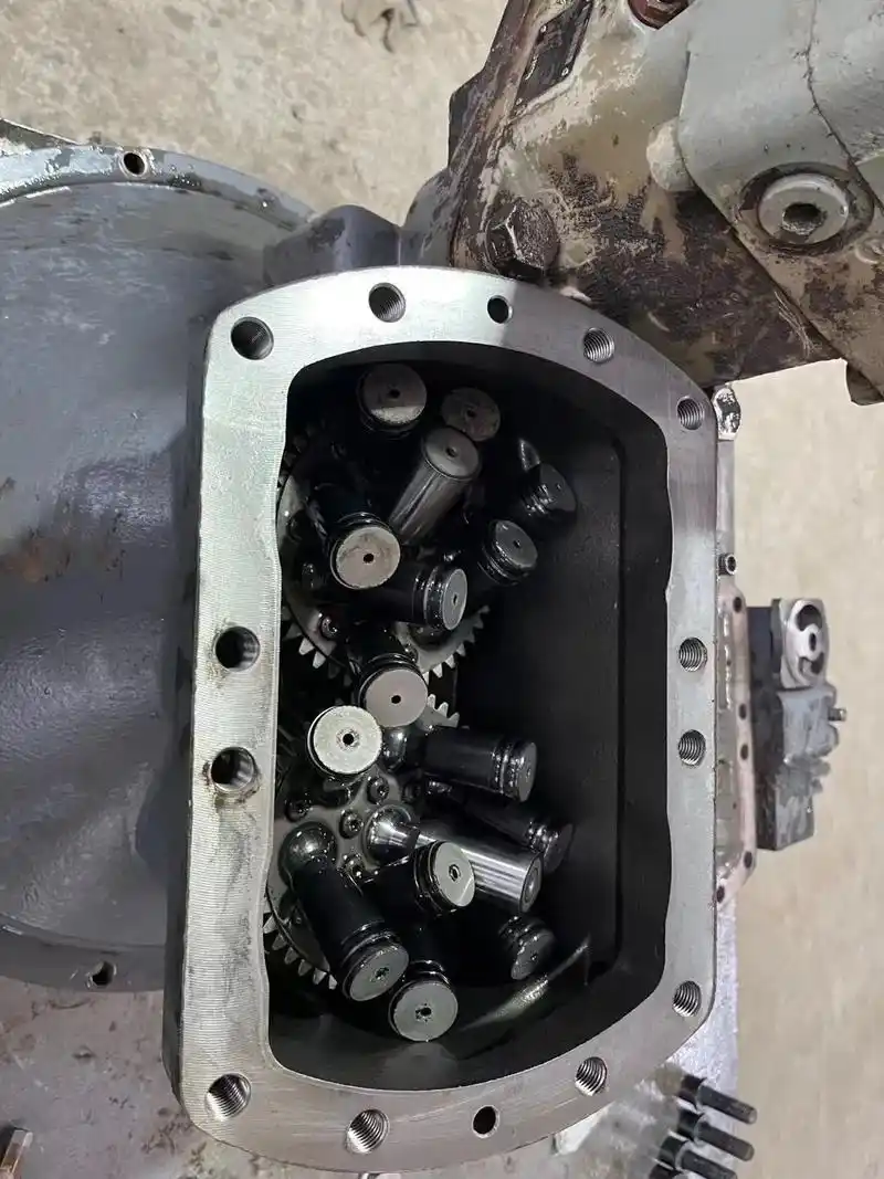 咸阳市日立挖掘机维修售后服务中心.挖机翻新 大修 再制造4 - 抖音