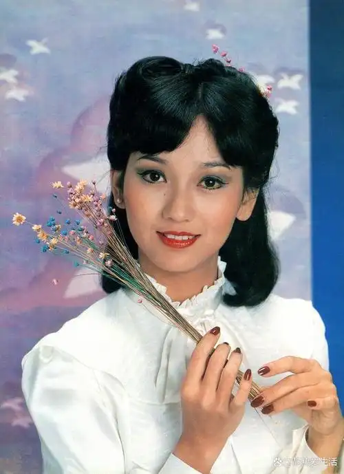 不老女神——赵雅芝在华语影视圈,赵雅芝是一个不可忽视的存在.