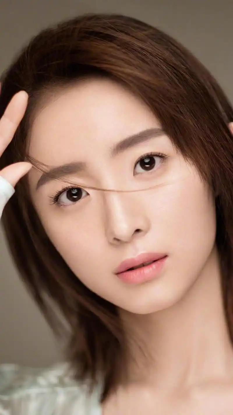 精美图集|胡冰卿精致优雅,清纯甜美