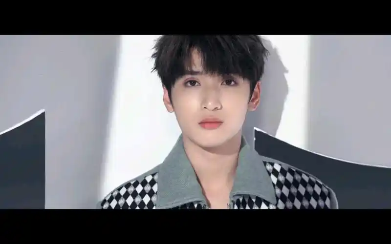 【严浩翔】翔哥19岁生日新歌预告·8月16日10:00新歌上线·8月16日20