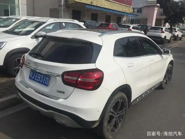 拍卖成功!湖北省武汉市一辆车牌号,鄂jeb310北京奔驰gla200汽车
