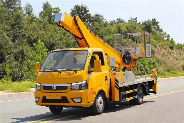 东风途逸小型高空作业车