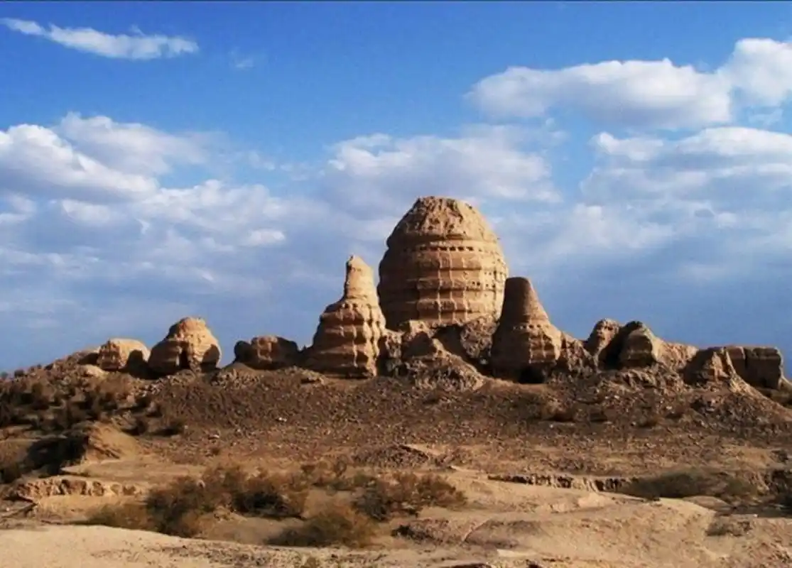 中国甘肃省锁阳城遗址.