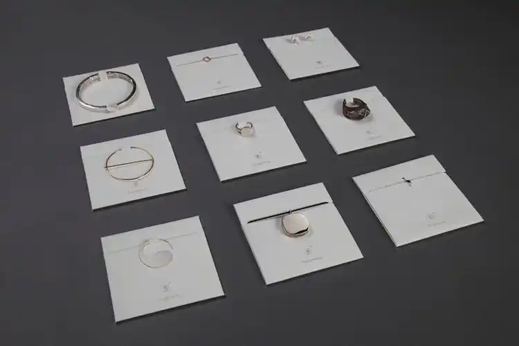 *东长首饰包装,为知识产权局设计专利保护的设计作品,版权归东长所有.