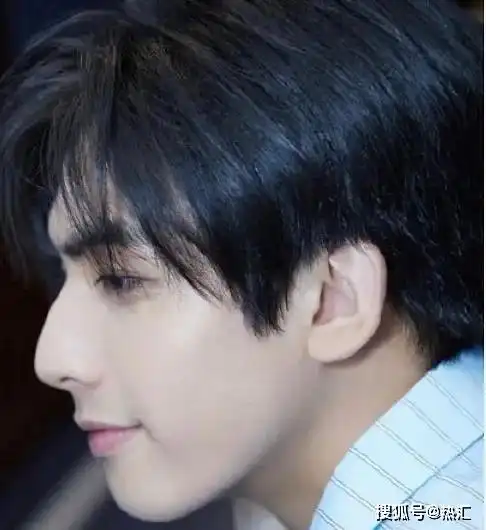 tfboys成熟,宋威龙:漫画里的男人!