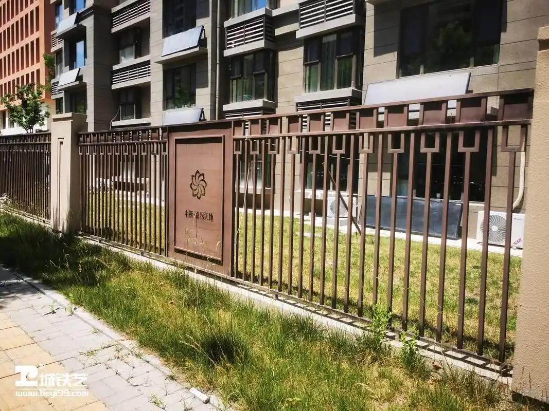 中式风格的铁艺围墙护栏古钱币造型寓意富贵tw2257-实景拍摄