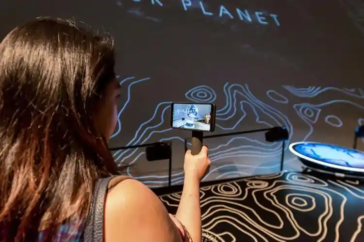 ar技术带你身临其境感受"再野化"的地球