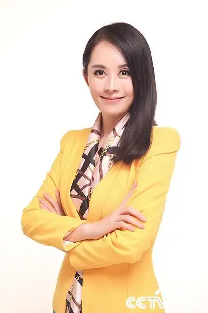 央视体育频道主持人李蕊高清图集
