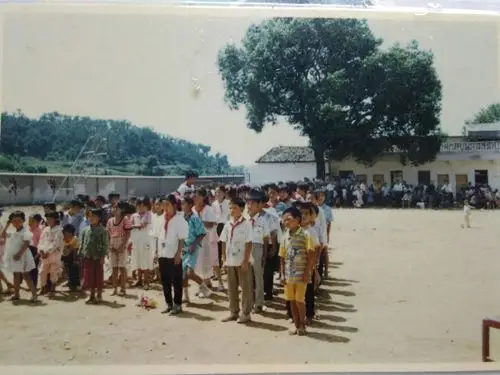 陈坝小学历史相片