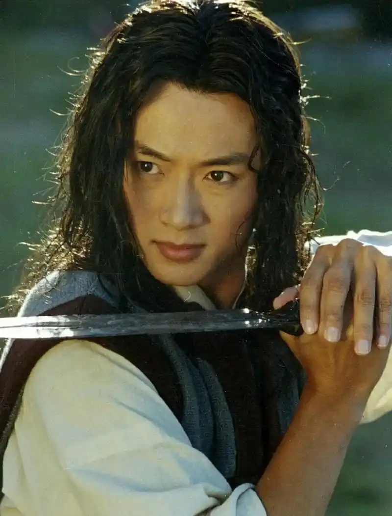 演员吴健:从当红男星到无人问津,他的"消失"是演艺圈的损失