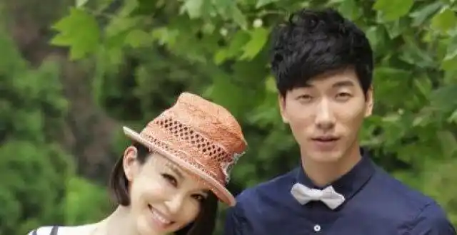 张亮连续4年为前妻庆生,网友:太狗了吧