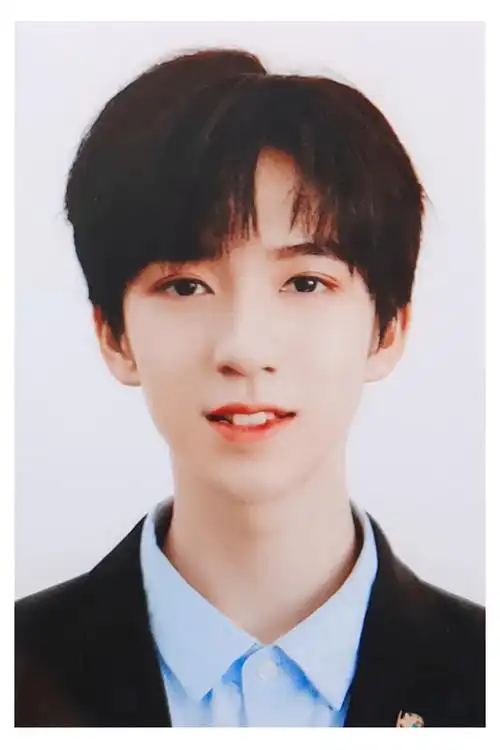 台历证件照更完77