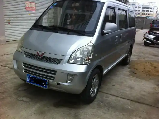 转09年7月五菱荣光,2.88万