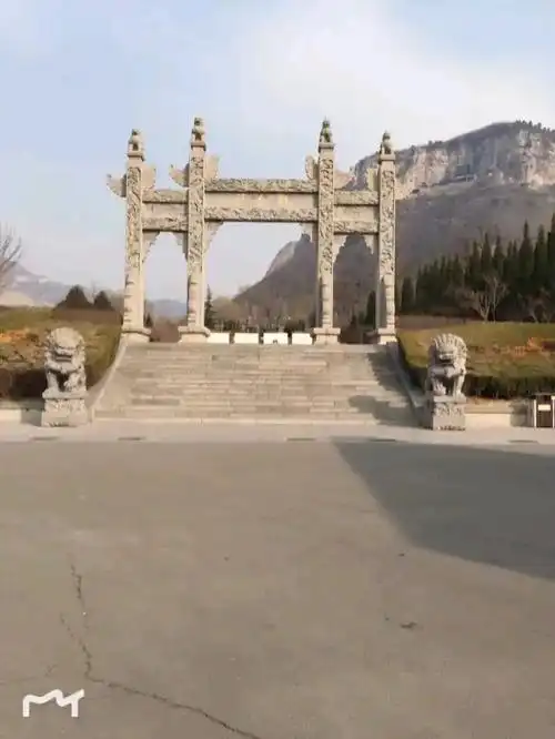 玄心道长云游娲皇宫