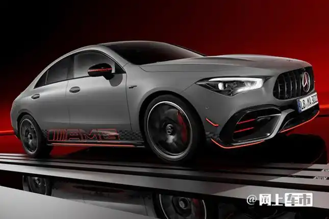 奔驰8款amg高性能车上市!售价44.5-247.1万元