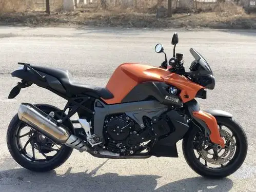 宝马bmw k1300r 顶配 电子避震 胎压监测 快速换挡辅助等