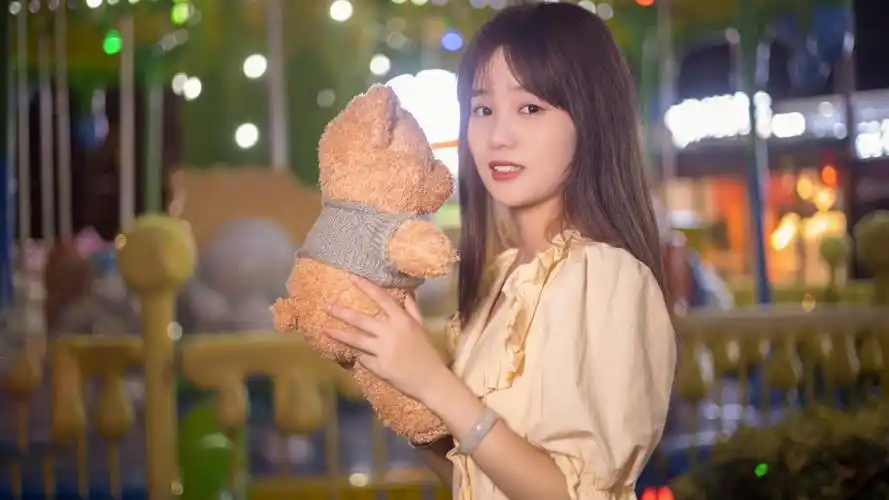 真实素颜无美颜女生照片-美女壁纸-高清美女图片-娟娟壁纸