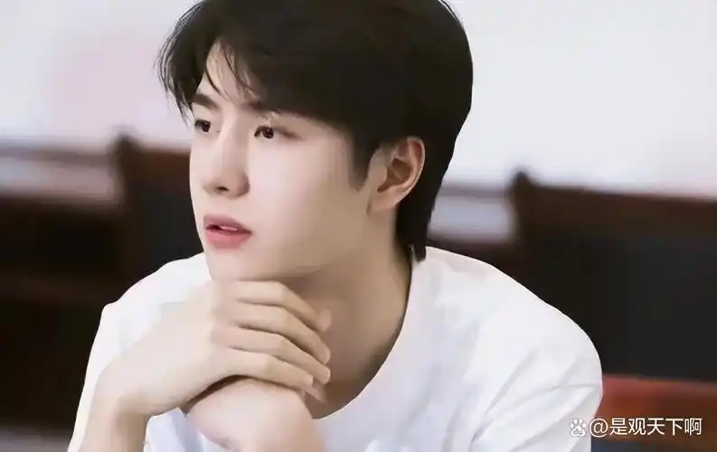 王一博粉丝怒了!疯狂抵制白玉兰奖,可王阳根本没抢王一博提名!