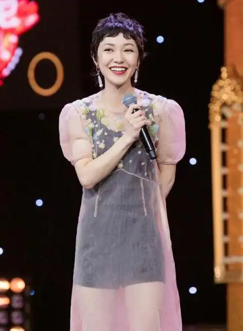 明星们都是高个子,其实娱乐圈中也有很多女星长的好看,但身高不足160