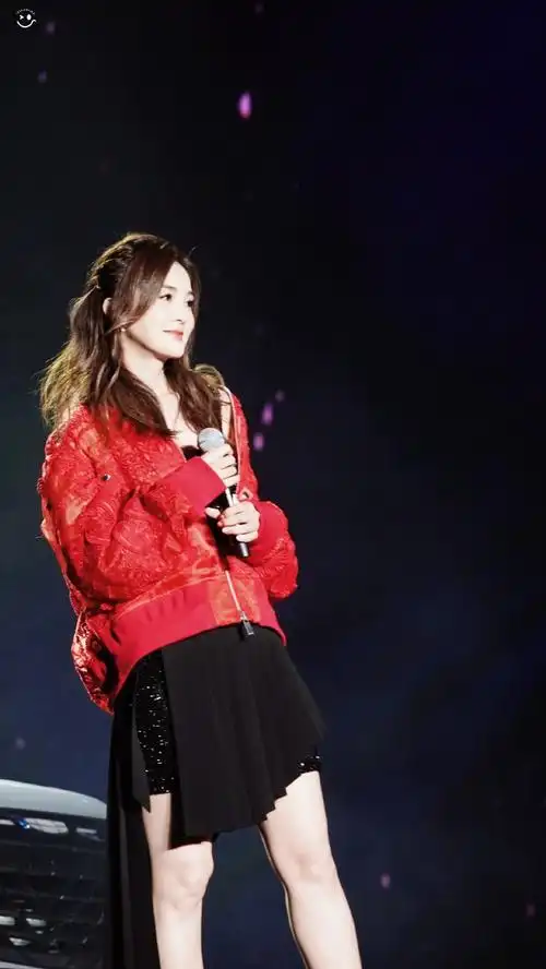 阿sa蔡卓妍##蔡卓妍电影金手指