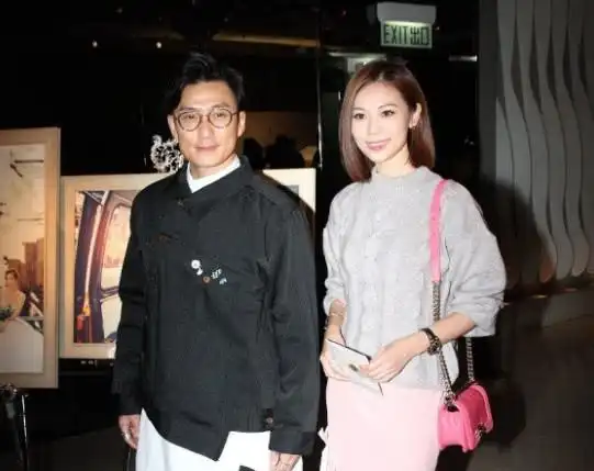 好姐妹刘佩玥(tvb小花),和绯闻男友周志文也在.