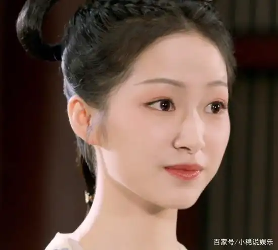 《与君歌》被杨肸子圈粉了,原来是小银花啊,演技越来越好了