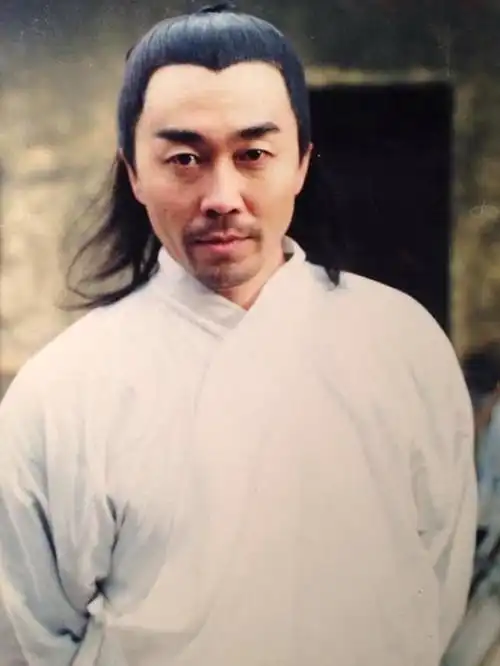 张巍个人资料简介_写真图片_最新消息动态 - 魅图之家