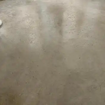 自装:水泥地刷清漆效果