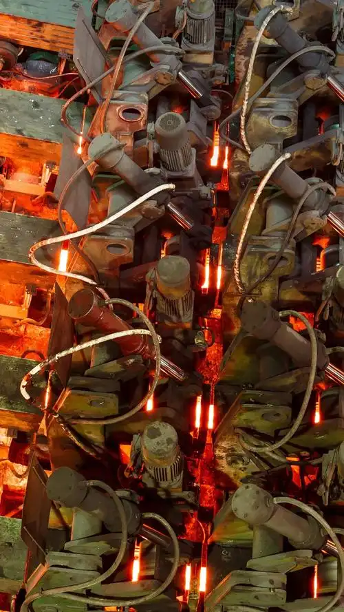 iphone 壁纸 热成型金属,重型机械制造