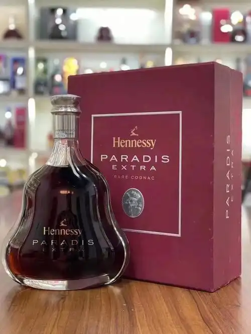 2000年代原件红盒轩尼诗杯莫停