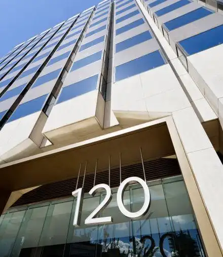 commercial (international)