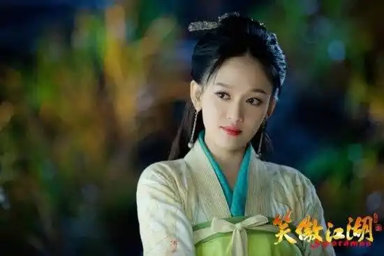 曾数次被改编成影视作品,其中东方不败一角最先均由男演员扮演,直至