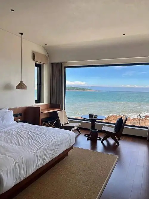 左滑帮我入住73青岛绝美海景房