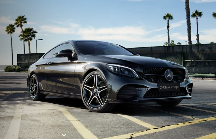 2022款梅赛德斯奔驰c级轿跑上市售价3468万元起